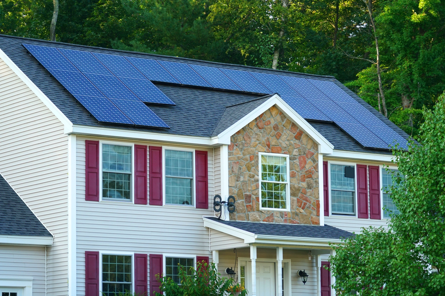 How a national credit union scaled solar lending without overburdening operations 