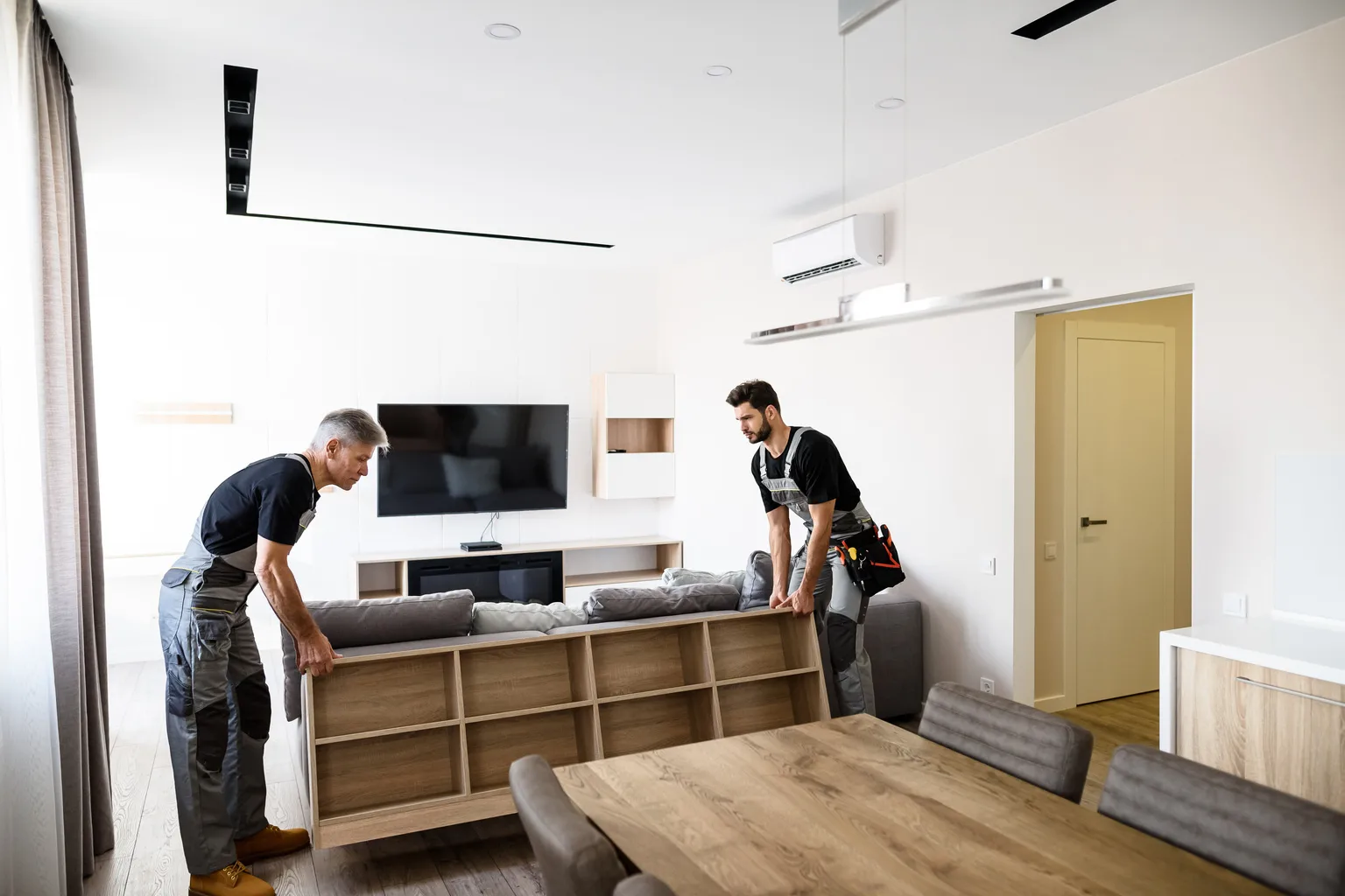 How to start a moving company