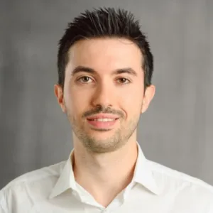 Lorenzo Ferri Headshot