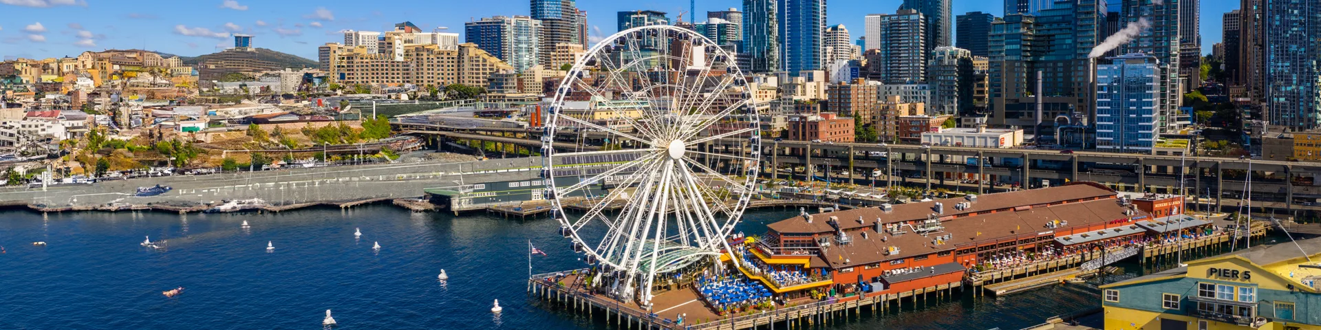 Ferris wheel ride in Seattle