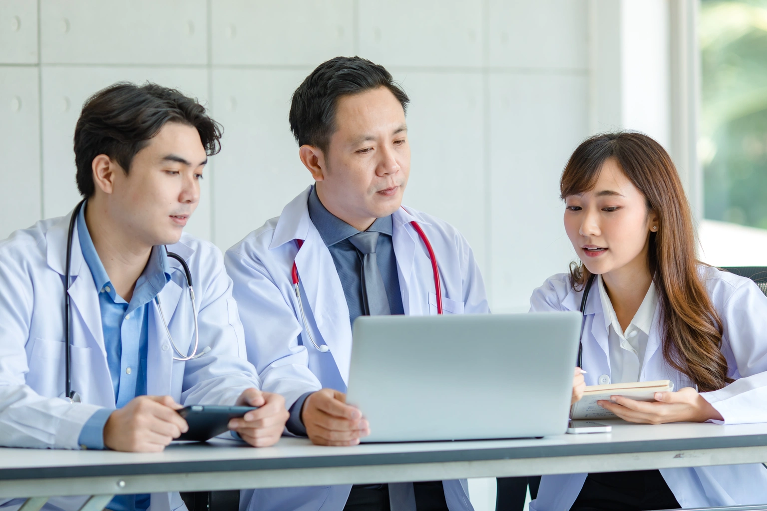 処方の改善で 投薬過誤を減らし、 臨床意思決定支援の 価値を最大限に高める