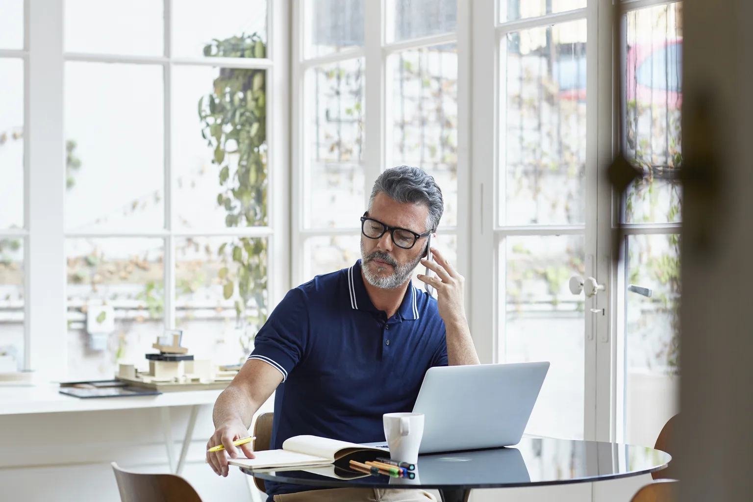 How to standardize return review with checklist-based validation