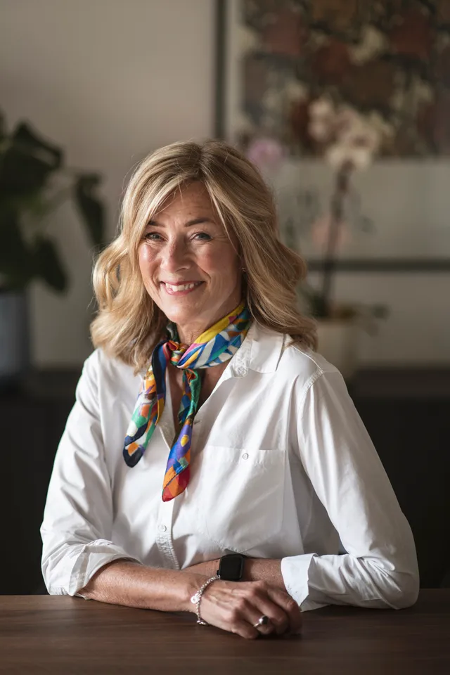 Helen Salomonsson, Atrakta