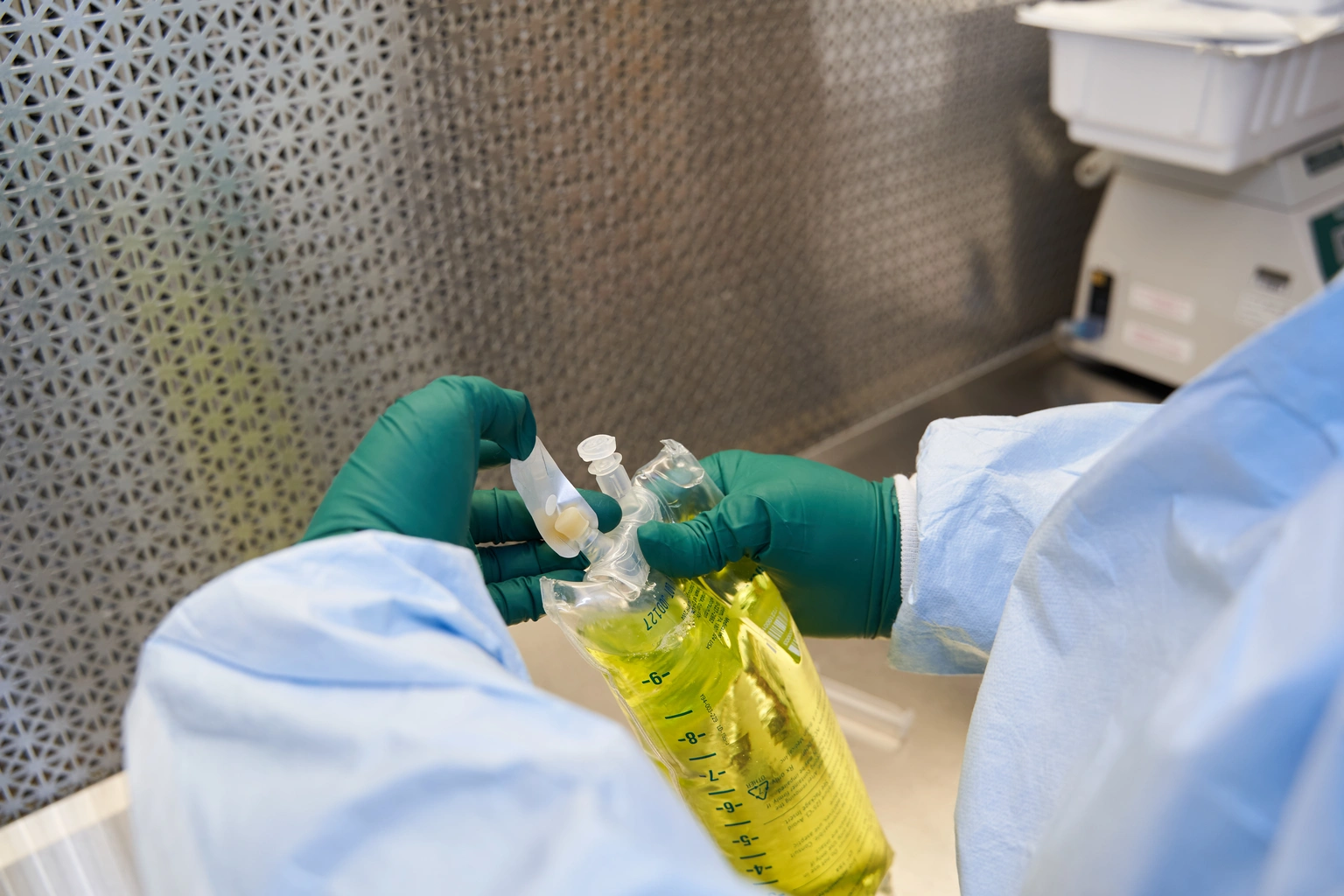 Compliance guide to USP Chapter 797 sterile compounding