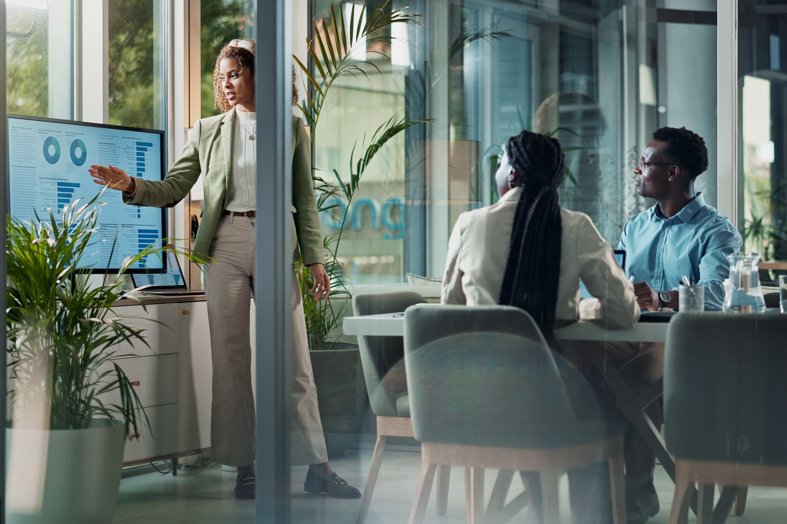 From static to dynamic: Why insurance compliance must become intelligence-driven