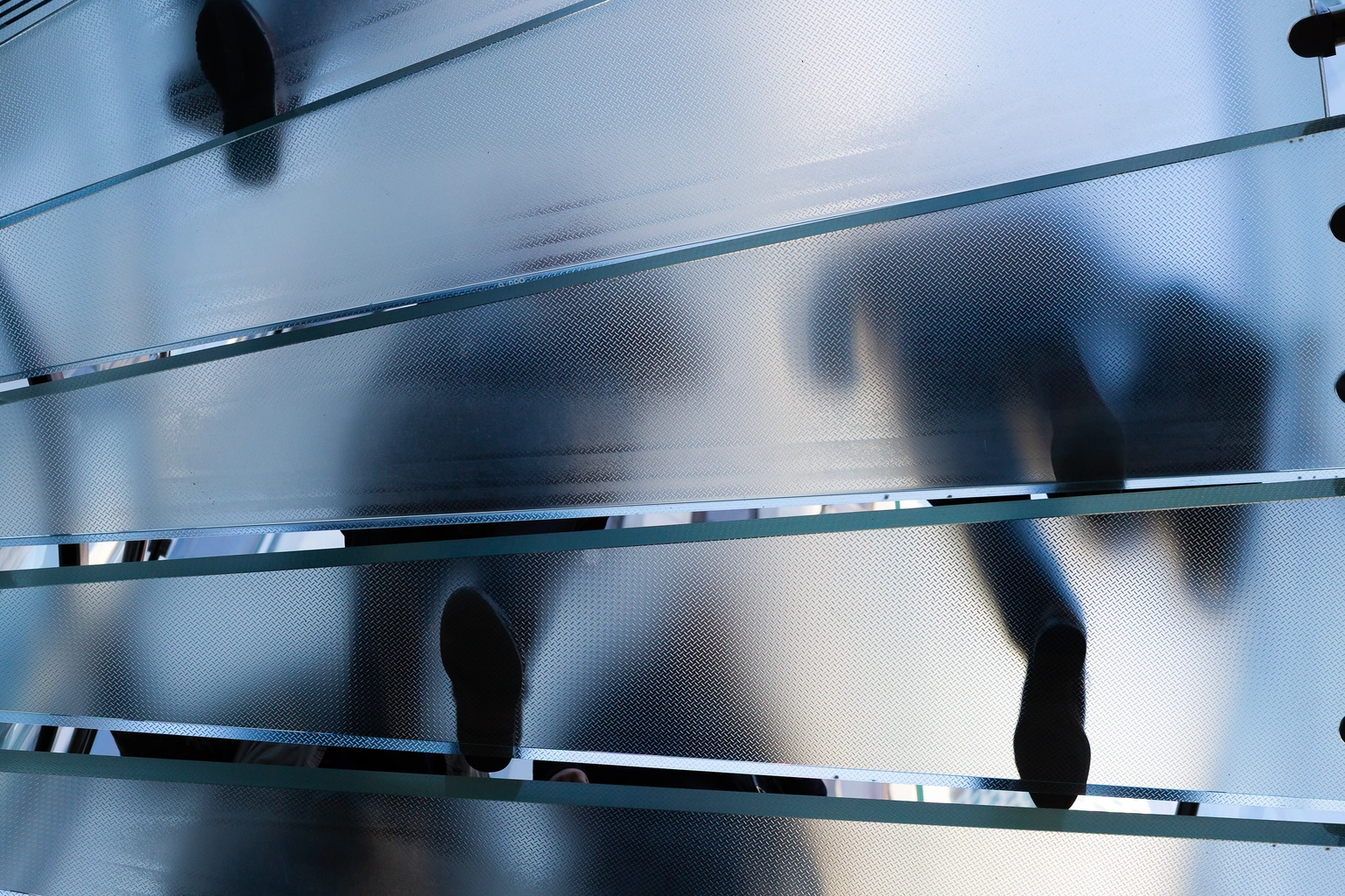 Whitepaper: How legal teams transform from bottlenecks into strategic business partners