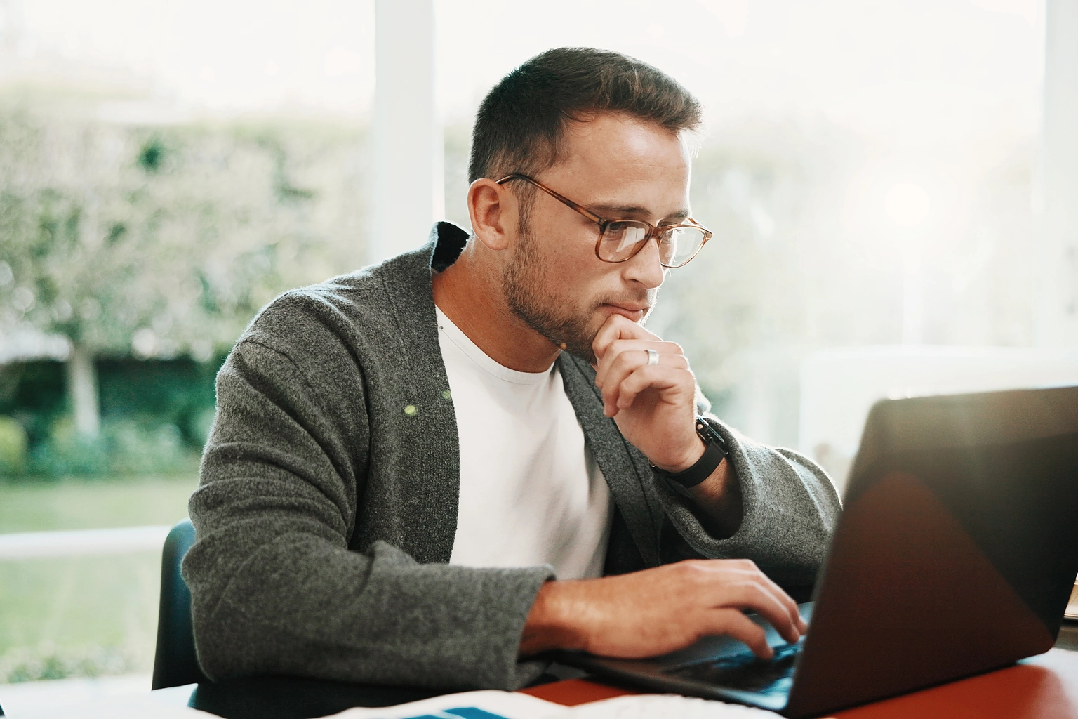 Finding the best registered agent services for your business