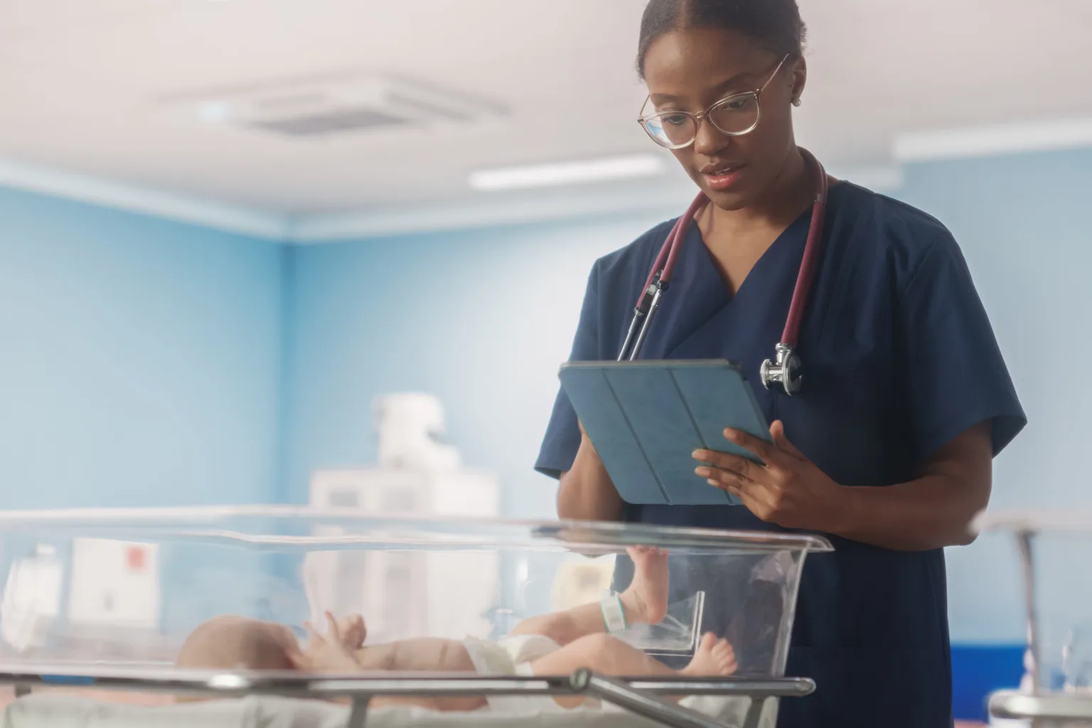 Supporting NICU clinicians with expert neonatal content