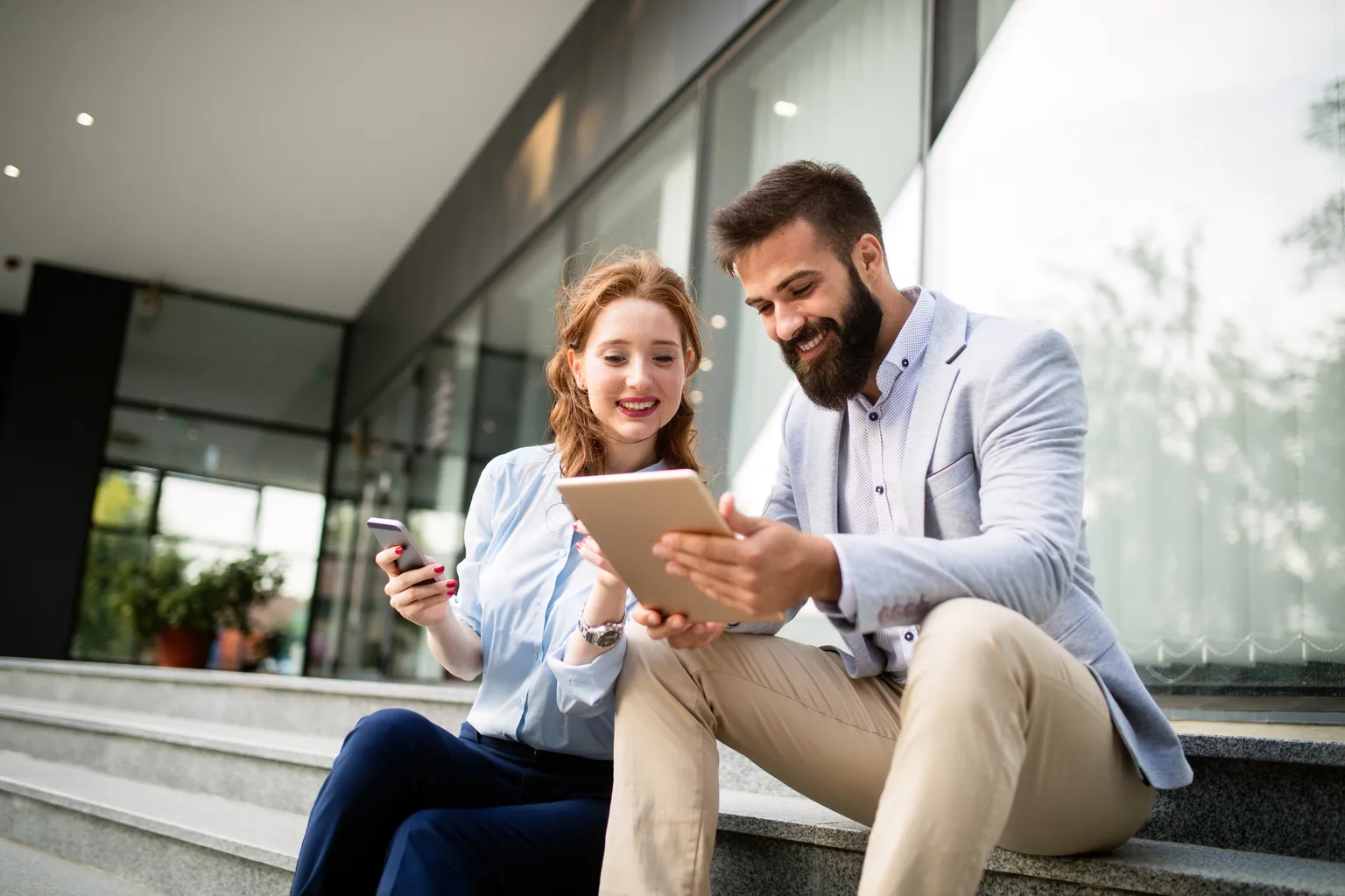 Conversational search die juridisch en fiscaal onderzoek versnelt