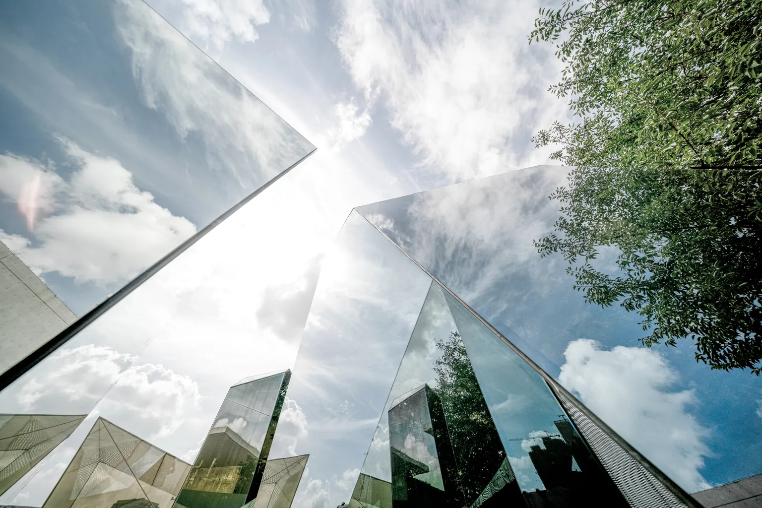 Wolters Kluwer recognized in the Financial Times and by an independent research firm as a leading global provider of ESG Software