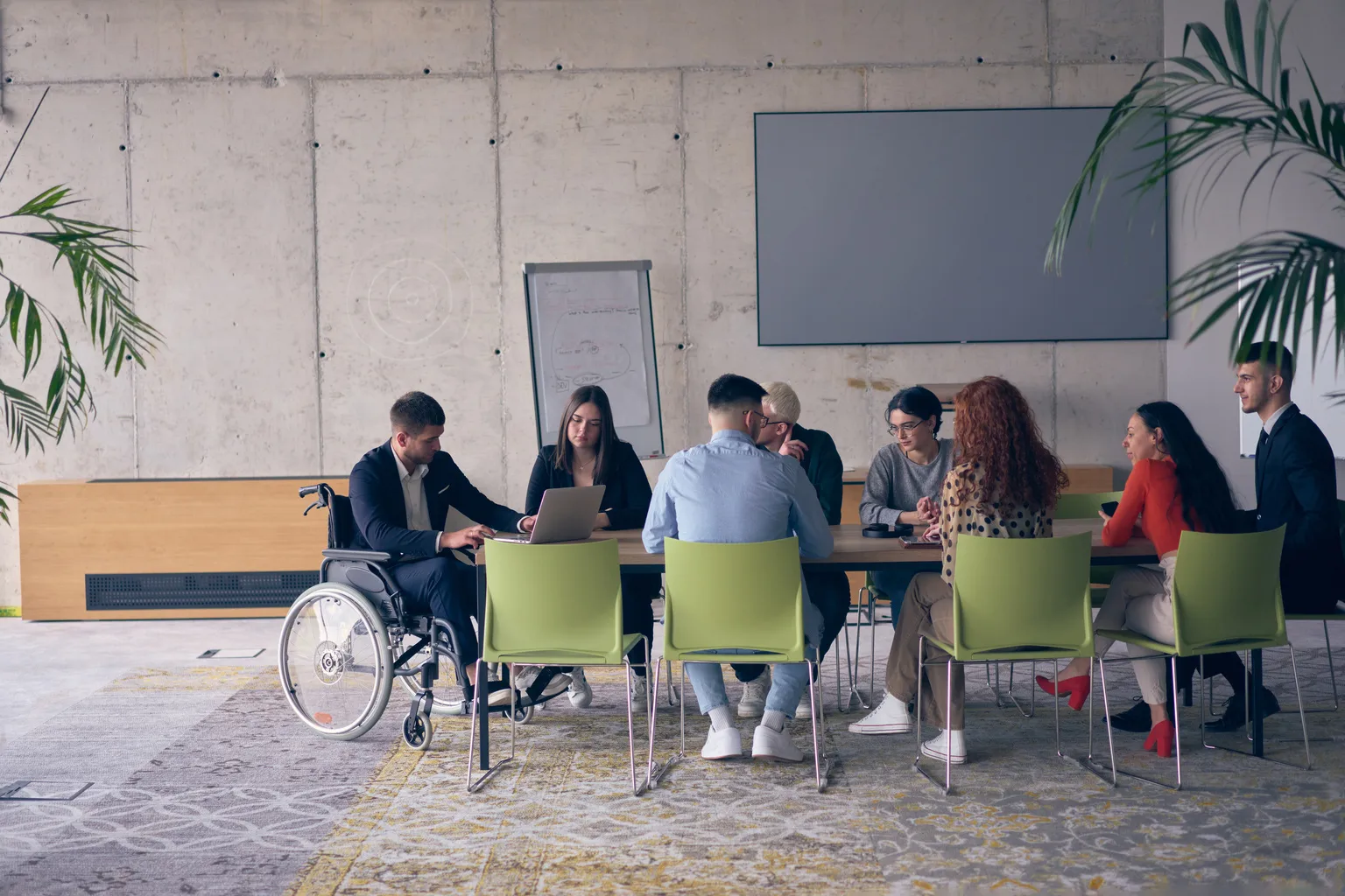 Employee fringe benefits increase job satisfaction
