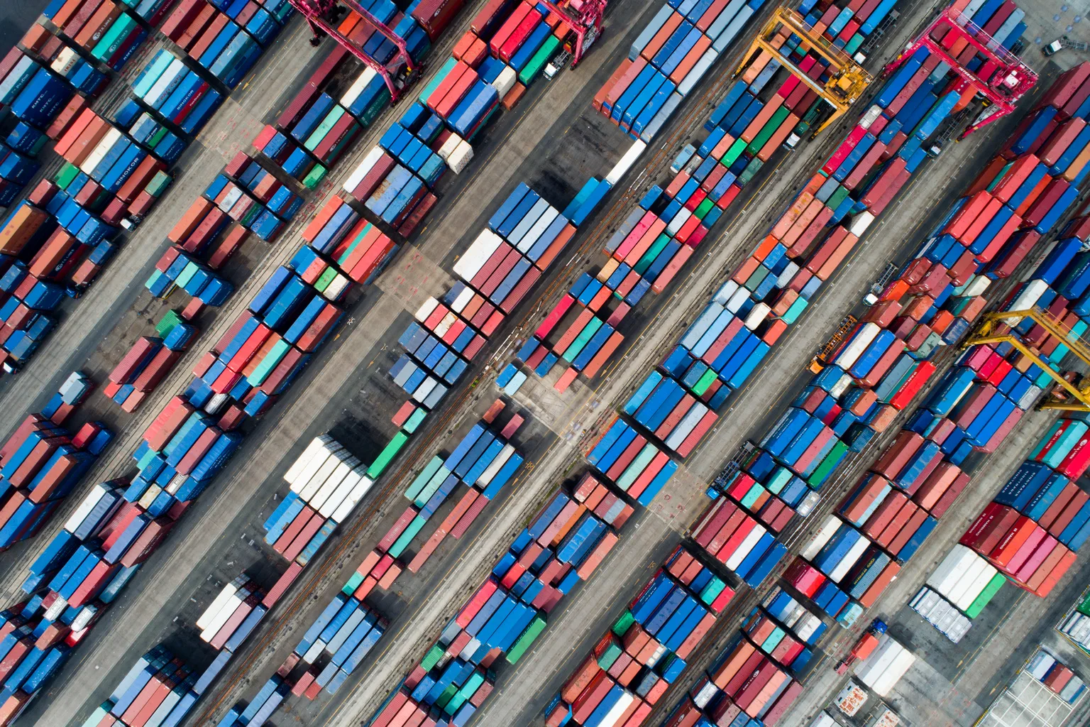 From complexity to control: The Kuehne + Nagel playbook for a successful EHS digital transformation